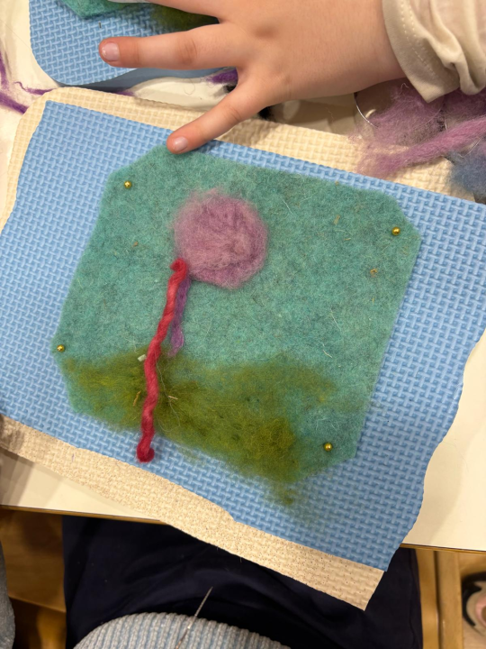 Mali kreativci u šibenskoj knjižnici od vune izrađivali 'Robertov morski ekosustav' 