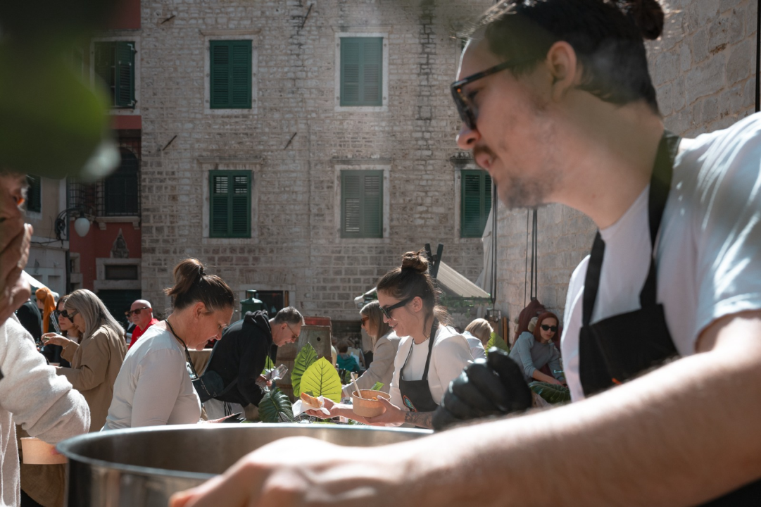 FOTO Mala loža se pretvorila u tradicionalnu marendašku kulisu: Uspješno otvorena treća sezona projekta 'Taste like... marenda'