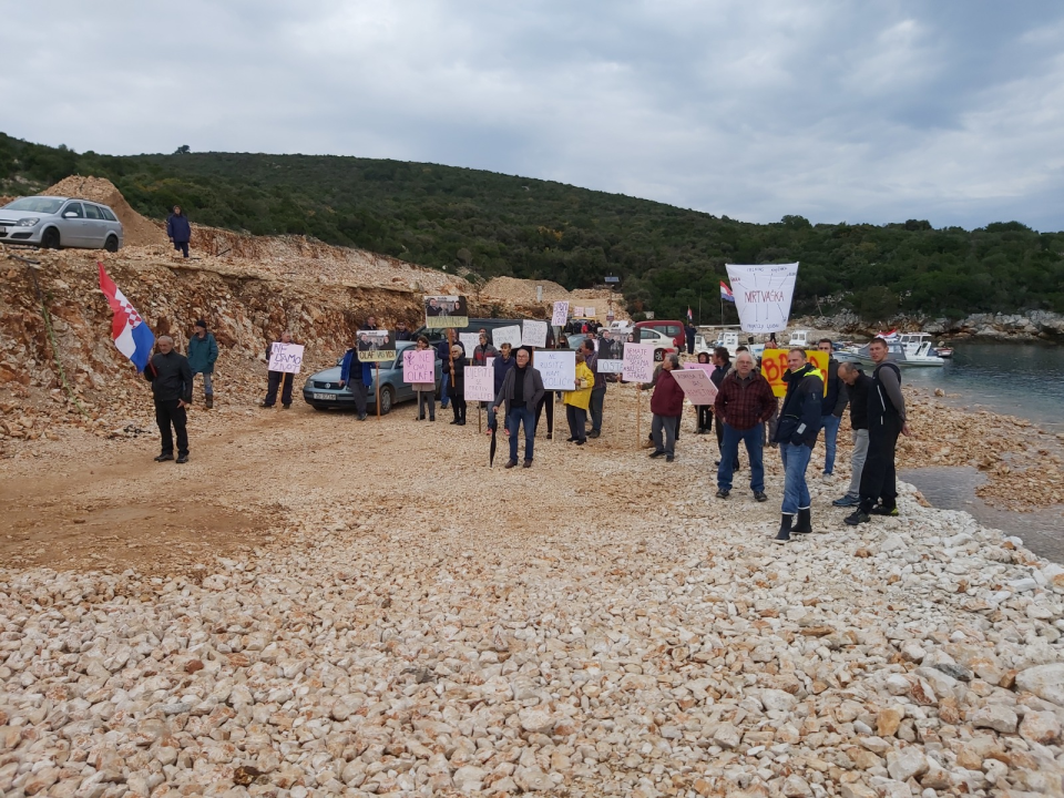 'Kako je počela pobuna na mom otoku': U Murteru projekcija filma o borbi za obalu 