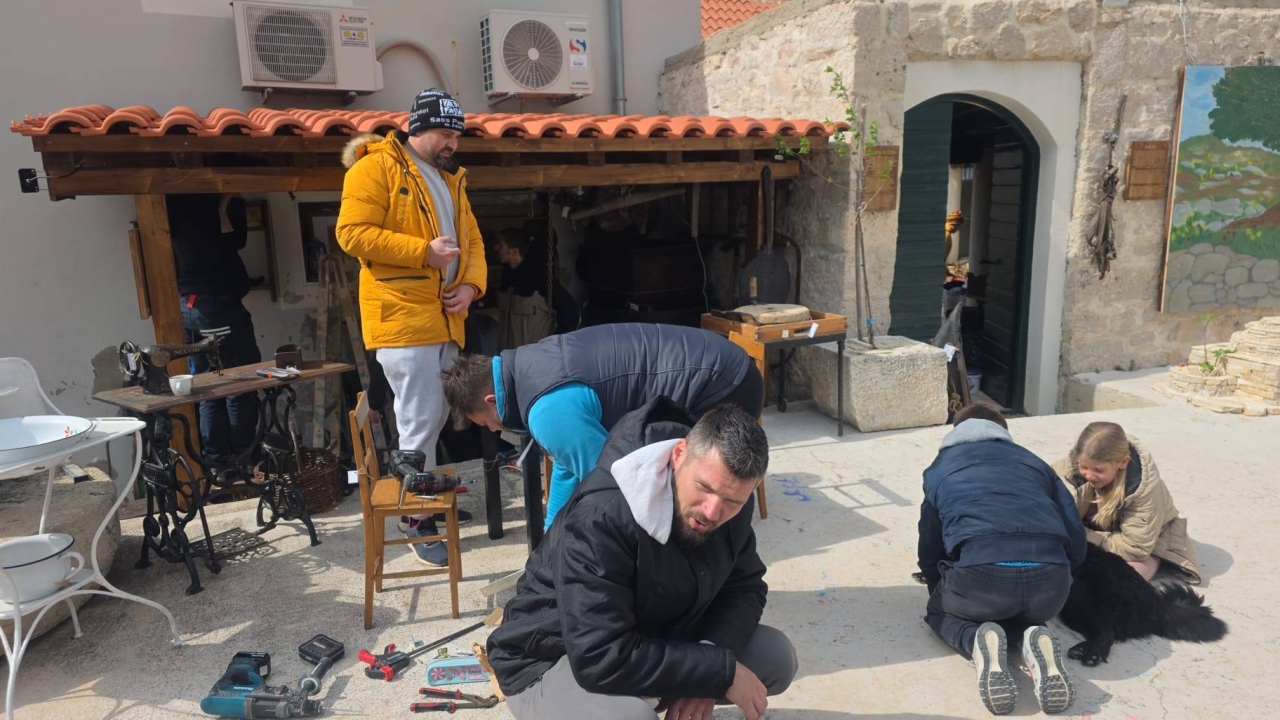 Mještani Tribunja stvorili svoj baštinski kutak