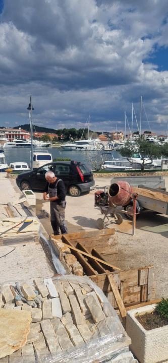 Mještani Tribunja stvorili svoj baštinski kutak