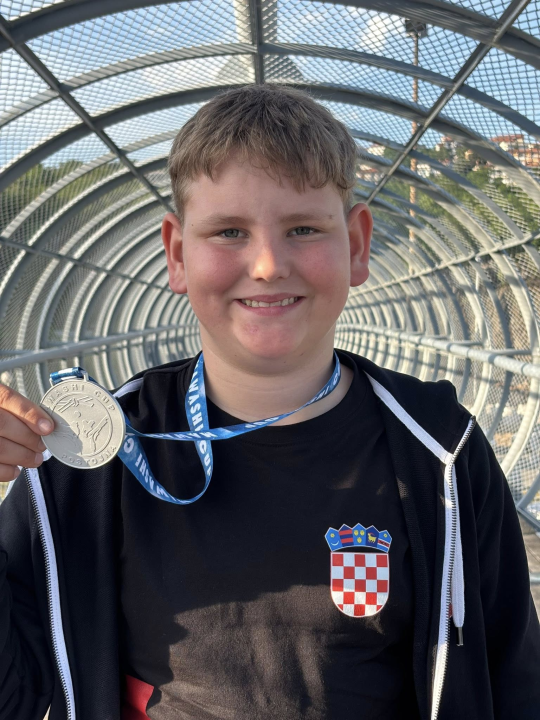 Karataši 'Okita' sa Mawashi kupa u Sloveniji u Vodice donijeli devet medalja