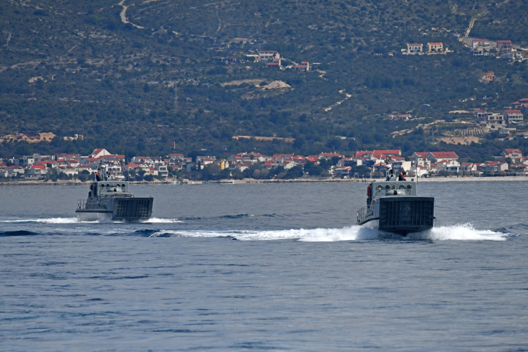 Hrvatska ratna mornarica provela vježbe na Žirju, u Zečevu i Kninu