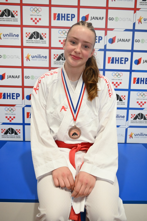 Veliki uspjeh karataša Okita na Prvenstvu Hrvatske: Gabrijela kadetska prvakinja, Elin i Josip brončani