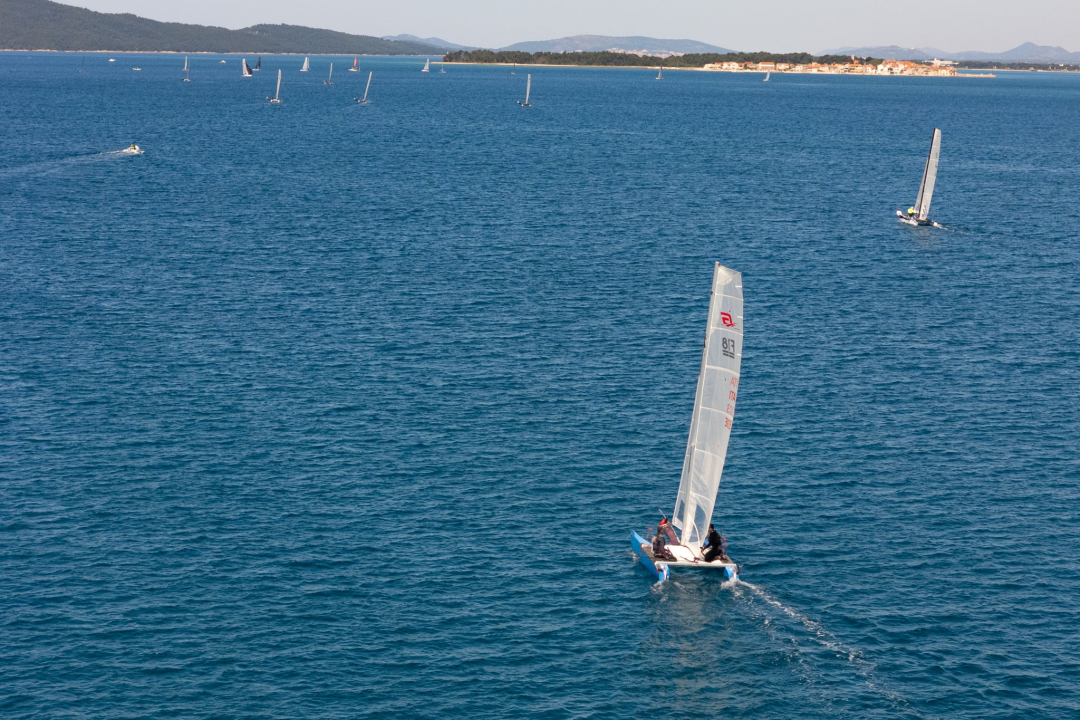 Skradin Cup Regatta 2026 još jednom potvrdila međunarodni značaj hrvatskog jedrenja