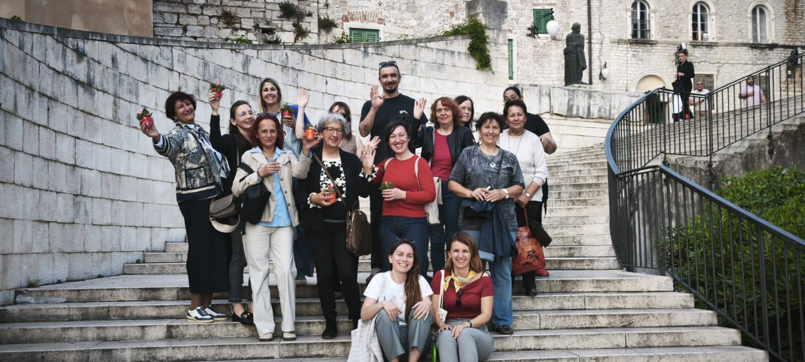 Poetska tura uz stihove posvećene Vesni Parun održana u Šibeniku