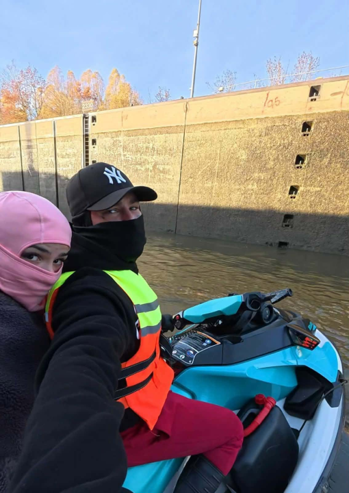Kevin putuje svijetom jet skijem