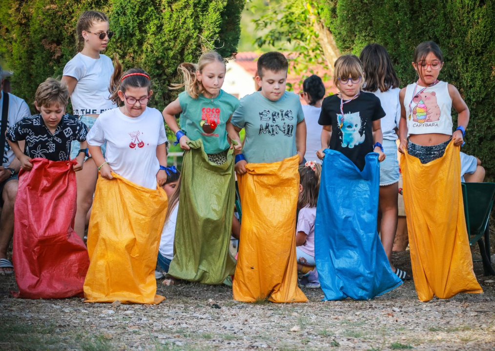 Prve 'Dječje užance' u Tribežiću oživjele tradicijske igre