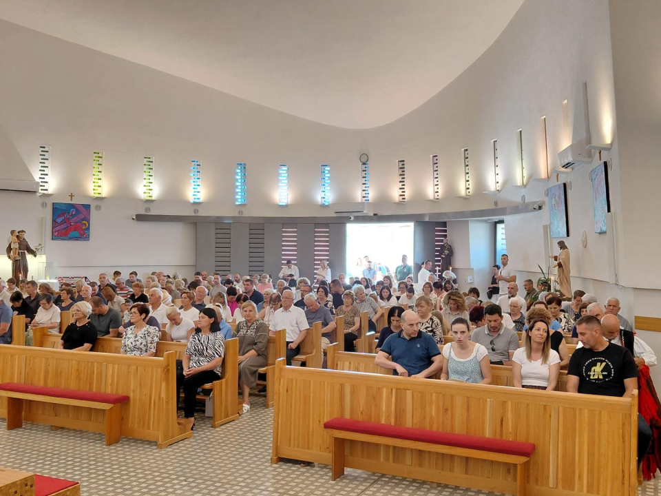 Svečanom misom u Šibeniku obilježena 55. obljetnica ređenja fra Bože i fra Žarka