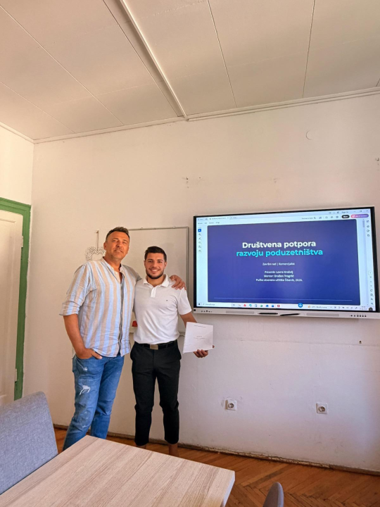 FOTO Završeni programi srednjoškolskog obrazovanja u POU Šibenik – otvoreni novi upisi uz 20 posto popusta!