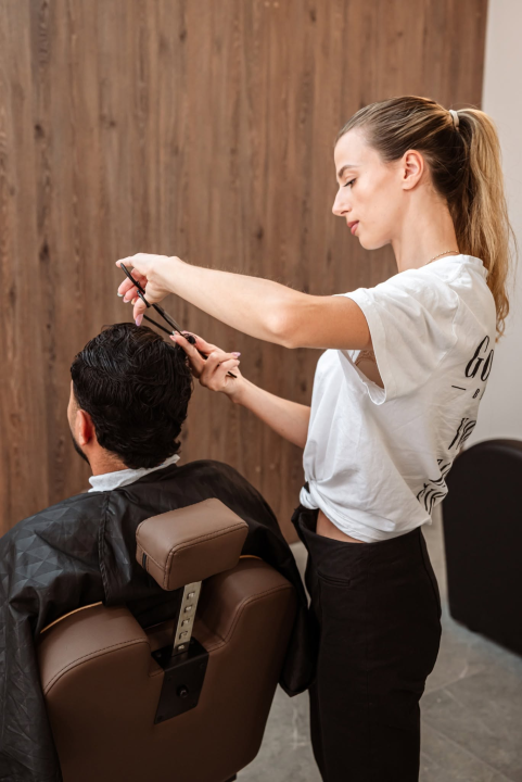 FOTO GoodFellas Barbershop otvorio vrata u Šibeniku: Iskusni barberi, vrhunska usluga i prilika za osvajanje iPhonea 17
