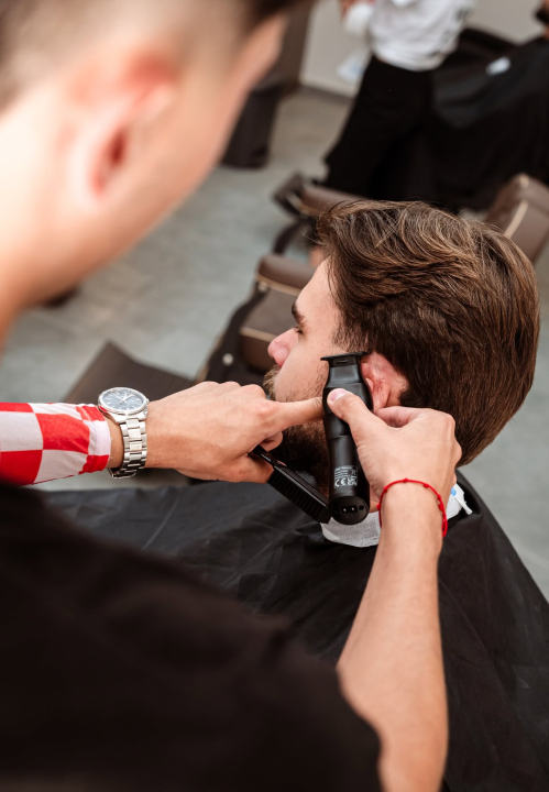 FOTO GoodFellas Barbershop otvorio vrata u Šibeniku: Iskusni barberi, vrhunska usluga i prilika za osvajanje iPhonea 17