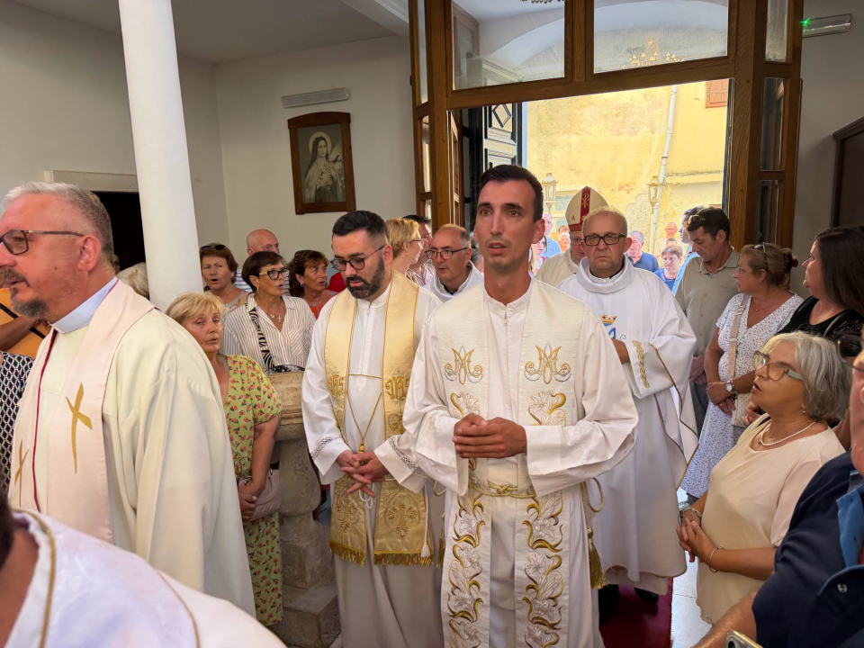 Župa Pirovac proslavila blagdan Gospe Karmelske