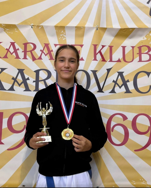 FOTO Njih troje – pet medalja: 'Sjajan nastup članova KK Phoenix na turniru u Karlovcu