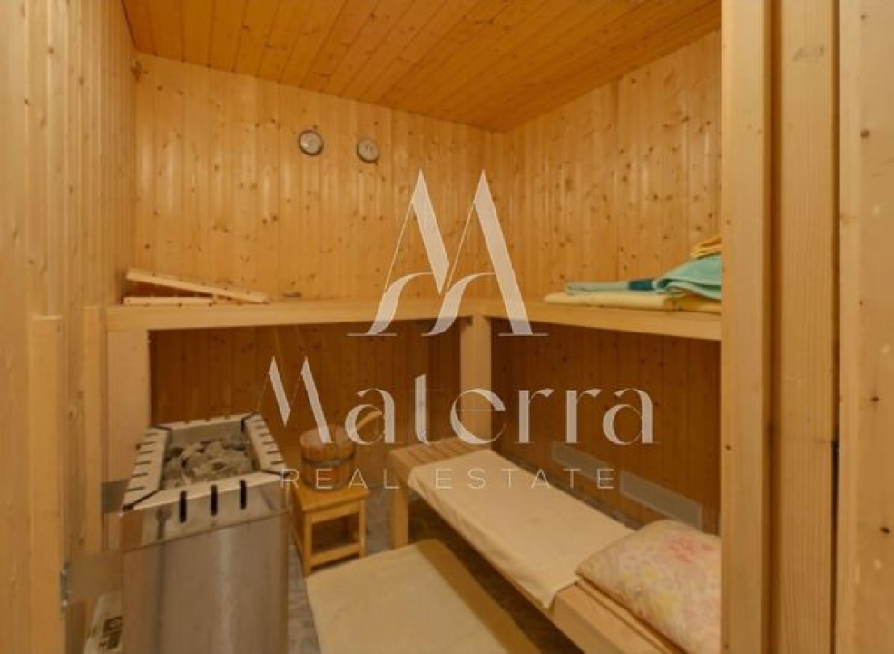 Ima 230 maslina, 650 čempresa i teniski teren: Vila u Bilicama prodaje se za 2,35 milijuna eura