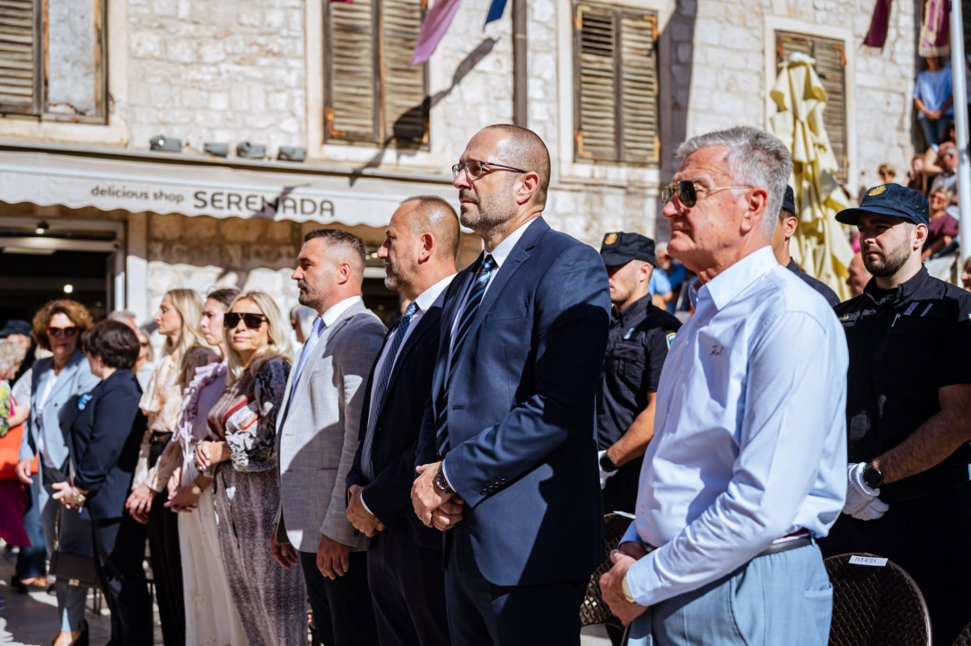 Šibenik proslavio svog zaštitnika: Održana svečana procesija i misa povodom blagdana sv. Mihovila