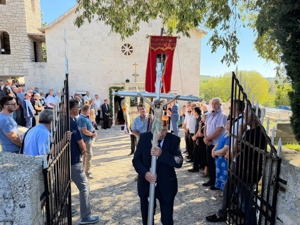 Župna zajednica Primošten Stanovi proslavila blagdan nebeskog zaštitnika
