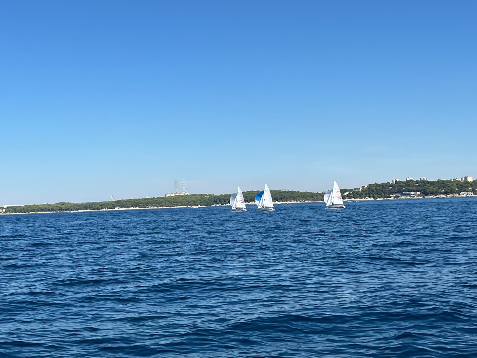 FOTO Jedriličari Šibenika i Spužvara na tri fronte: Mala Mrduja, Valsaline Cup i Sportsko selo