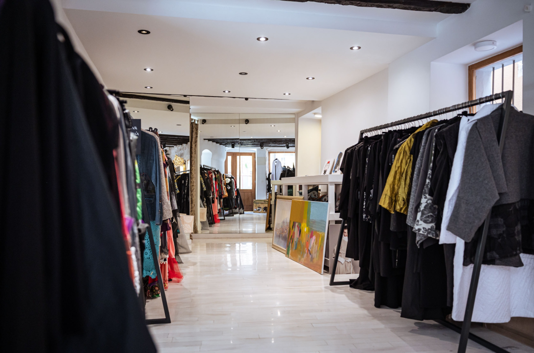 Šibenčani, ako volite modu i umjetnost, provjerite jesensku ponudu Galerije Juraj Dalmatinac!