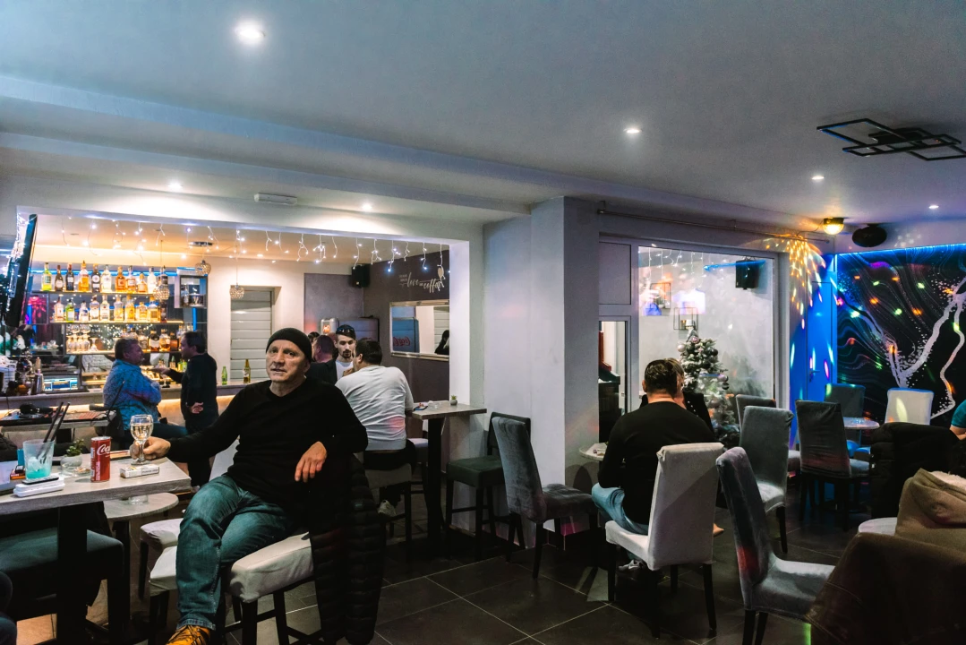 Caffe &amp; Coctail bar Relax u Bilicama novi je centar dobre zabave!