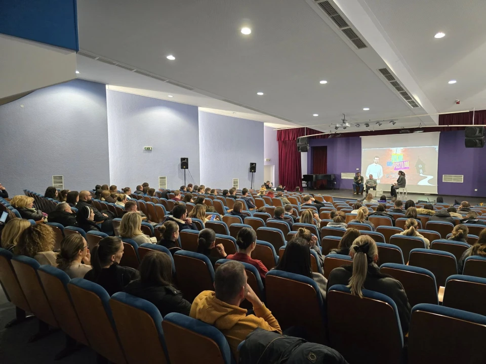 Katolička akademija u Šibeniku