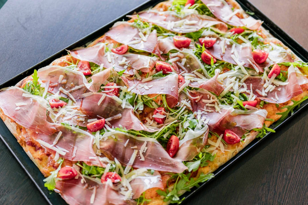 FOTO U Pizzaholicu probajte rimsku pinsu i al taglio jer hrskavost mijenja pravila!