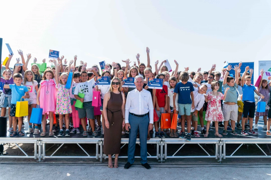 Gradonačelnik Burić podijelio 130 diploma mališanima s trećeg ljetnog kampa RaSTEM