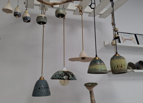 Fotografija 2 - Daliborka Škevin, u sporom ritmu otoka i lončarskog kola, u Murteru stvara keramiku s dušom