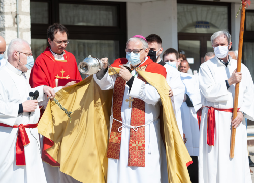 Fotografija 21 - Procesijom, misom i blagoslovom maslinovih grančica Šibenčani proslavili Cvjetnicu