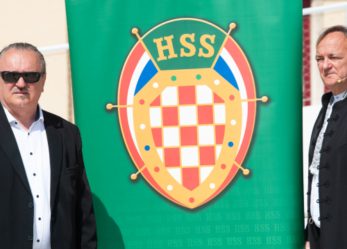 Fotografija 7 - Davor Živković: 'Oni koji su dosad vodili Šibenik sve su napravili dobro, ali su ga vodili u krivom smjeru'