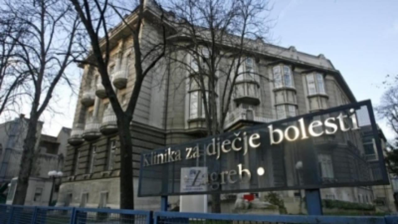 Teško ozlijeđena dvoipolgodišnjakinja u Klaićevoj se bori za život