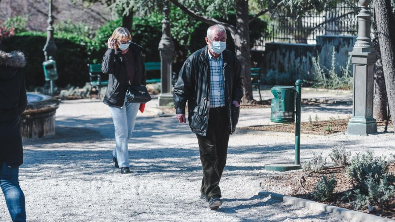 U Hrvatskoj danas 1376 novozaraženih, preminule su 33 osobe