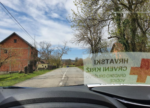 Fotografija 9 - Volonteri vodičkog Crvenog križa odvojili svoje vrijeme za druge i pet dana pomagali stradalima u potresu