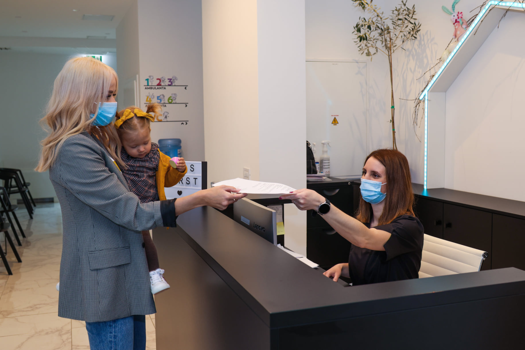 Smile T-shirt & party store nudi personalizirane poklone i dekoracije za zabavu po super cijenama!