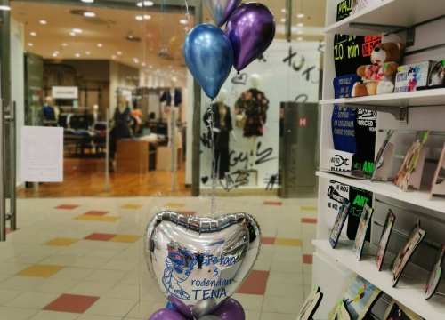 Fotografija 18 - Iznenadite svoje bližnje personaliziranim poklonima i dekoracijama iz Smile T-shirt & party storea!