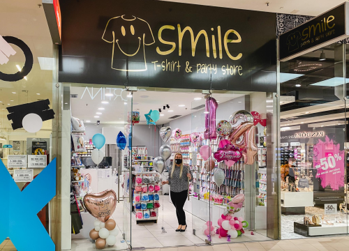 Fotografija 30 - Iznenadite svoje bližnje personaliziranim poklonima i dekoracijama iz Smile T-shirt & party storea!