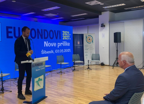 Fotografija 2 - 'EU fondovi 2021.-2027. - Nove prilike': Održano predavanje o pripremi strateških dokumenata
