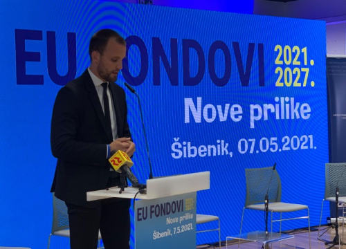 Fotografija 3 - 'EU fondovi 2021.-2027. - Nove prilike': Održano predavanje o pripremi strateških dokumenata