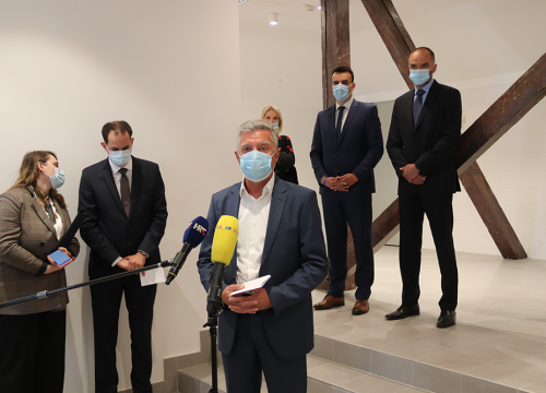 Fotografija 5 - Pogledajte kako je s 20 milijuna kuna uređeno potkrovlje suda u Šibeniku