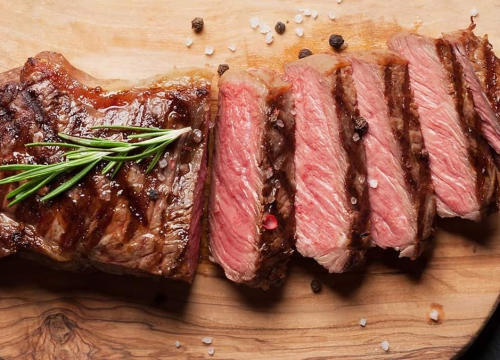 Fotografija 2 - Uživajte u popularnom sushiju u omiljenom Taboo Grill&Baru!