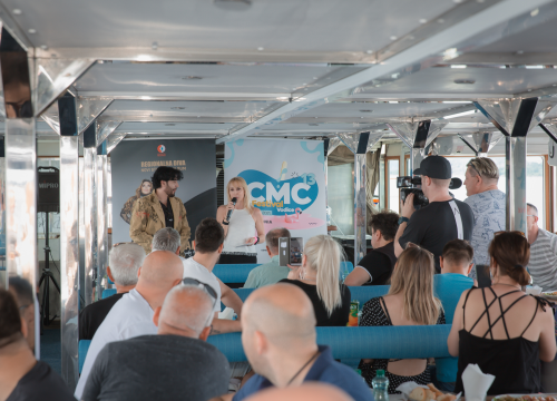 Fotografija 14 - Neda Ukraden promovirala novi album na brodu od Vodica do Šibenika