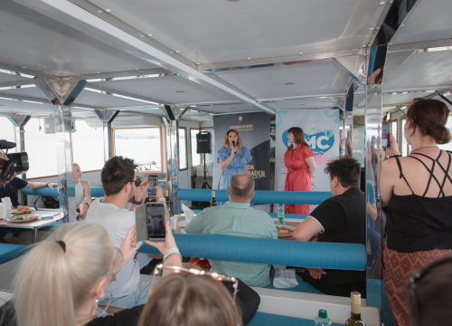 Fotografija 21 - Neda Ukraden promovirala novi album na brodu od Vodica do Šibenika