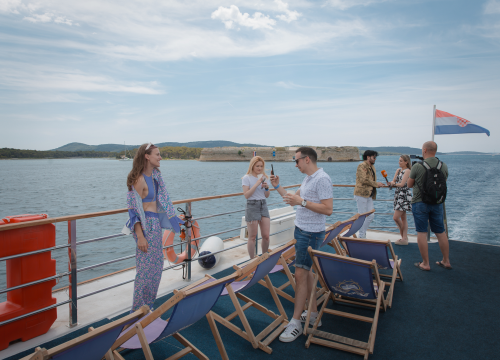 Fotografija 35 - Neda Ukraden promovirala novi album na brodu od Vodica do Šibenika