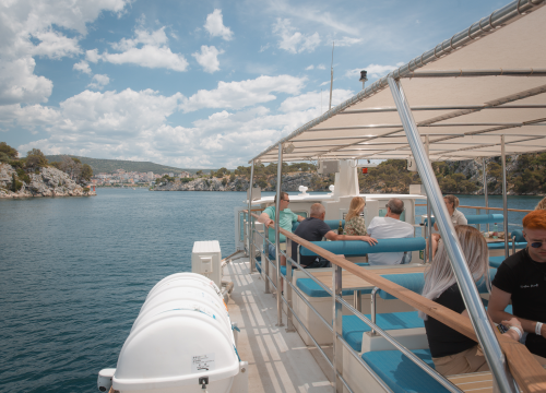 Fotografija 39 - Neda Ukraden promovirala novi album na brodu od Vodica do Šibenika