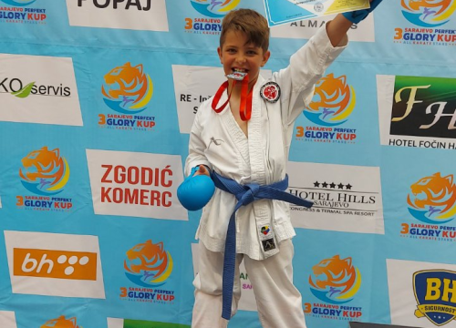 Fotografija 6 - Toma Mileta na pripremama reprezentacije, na turniru u Sarajevu deset medalja