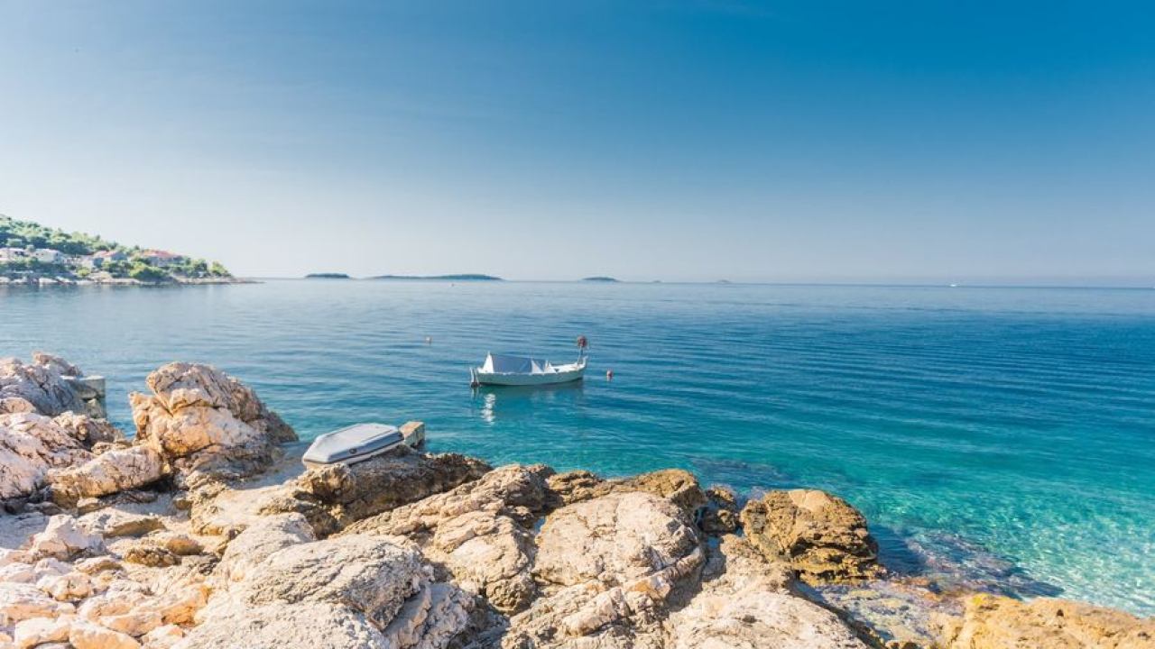 Sunčano i vruće: Spas potražite u moru jer temperatura danas ide do 37 stupnjeva