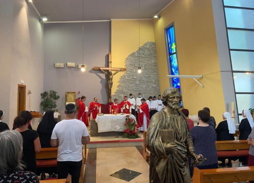 Fotografija 48 - Na Vidicima proslavljen sv. Petar uz oproštaj od fra Ivana: 'Ipak smo mi samo ljudi, ili ljudima poslani'