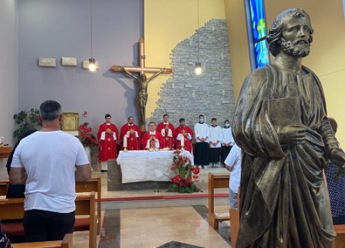 Fotografija 58 - Na Vidicima proslavljen sv. Petar uz oproštaj od fra Ivana: 'Ipak smo mi samo ljudi, ili ljudima poslani'