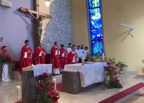 Fotografija 61 - Na Vidicima proslavljen sv. Petar uz oproštaj od fra Ivana: 'Ipak smo mi samo ljudi, ili ljudima poslani'