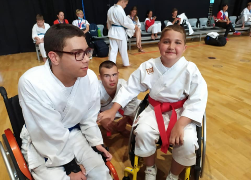Fotografija 2 - Šibenčanin Antonio Šaršanski osvojio zlatnu medalju na Para-Karate turniru u Poreču